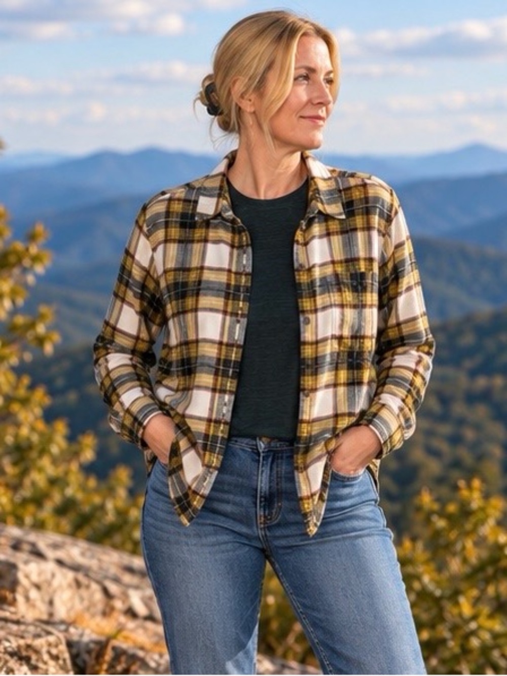 American Eagle Boyfriend Fit Flannel Shirt XL Mustard Plaid